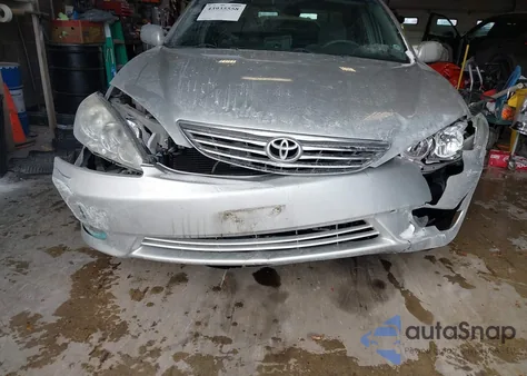 2005 Toyota Camry Xle from USA, damaged, VIN 4T1BE32KX5U502729